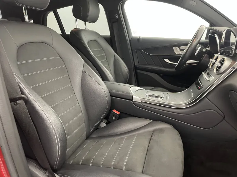 Image secondaire du véhicule 30