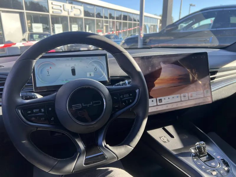 Image secondaire du véhicule 15