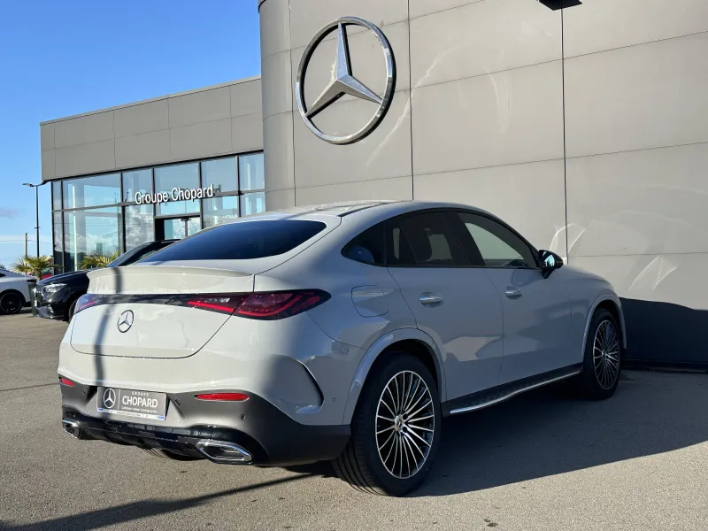 Image secondaire du véhicule 6