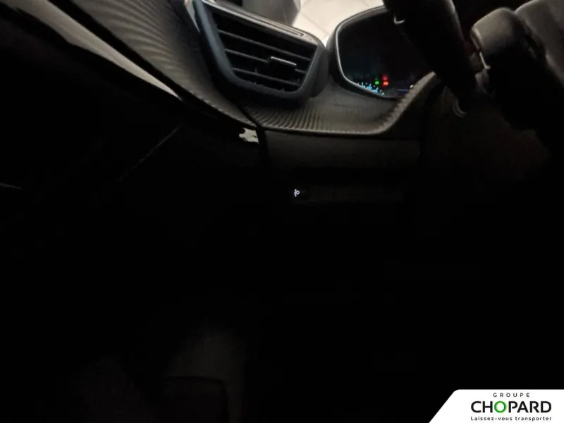 Image secondaire du véhicule 21