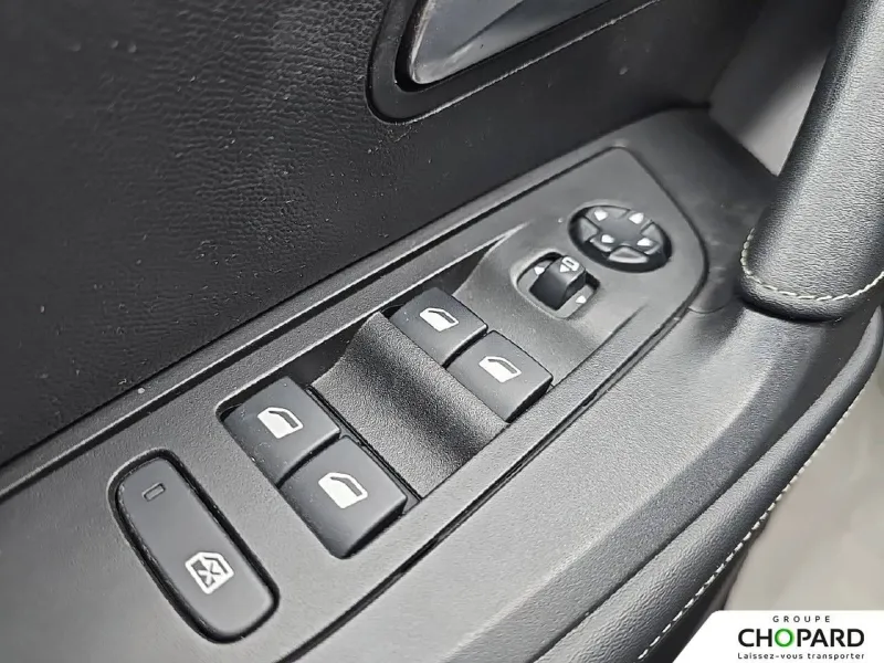 Image secondaire du véhicule 15