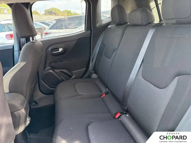 Image secondaire du véhicule 12