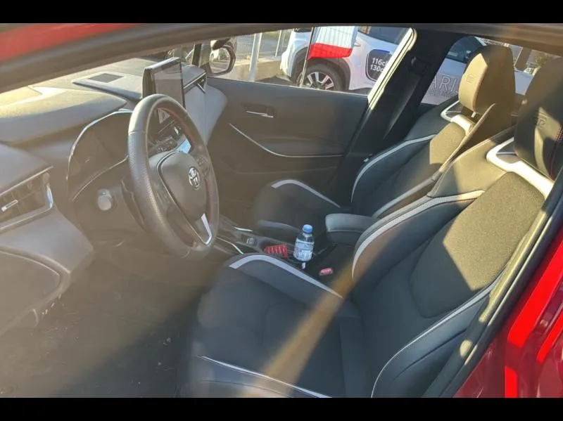 Image secondaire du véhicule 11