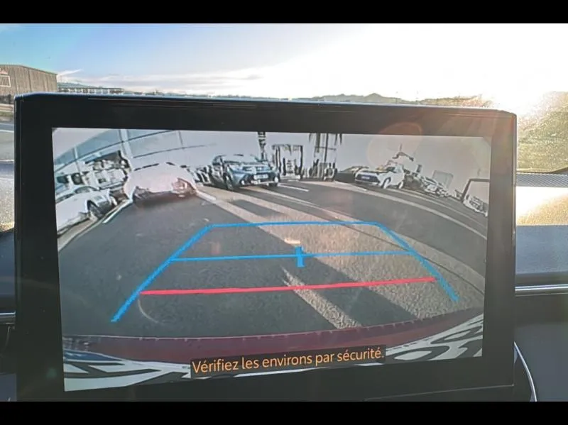 Image secondaire du véhicule 15