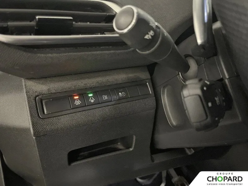 Image secondaire du véhicule 25