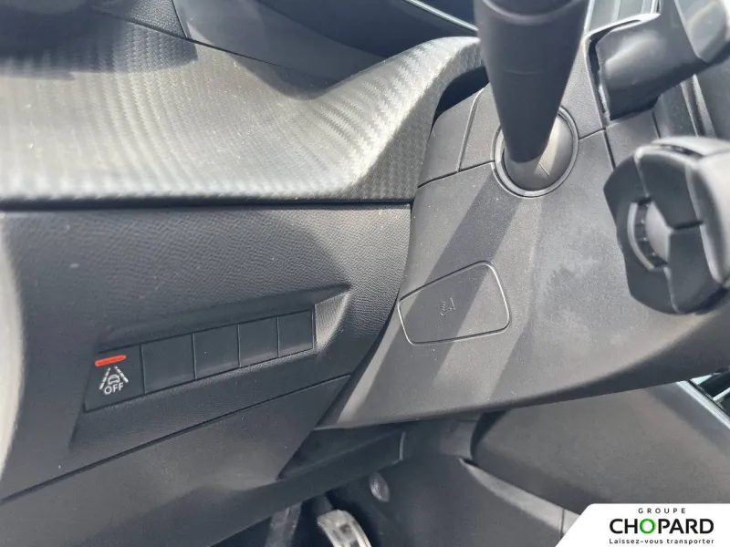 Image secondaire du véhicule 25