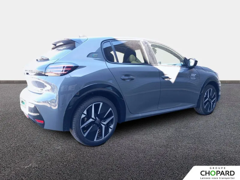 Image secondaire du véhicule 9