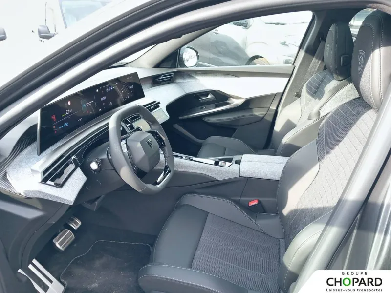 Image secondaire du véhicule 11