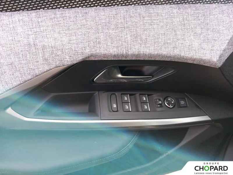 Image secondaire du véhicule 24