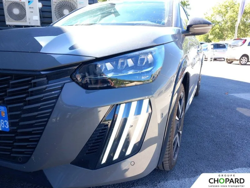 Image secondaire du véhicule 21