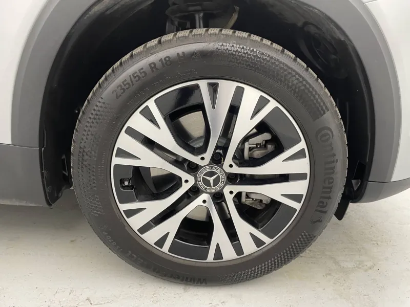 Image secondaire du véhicule 14