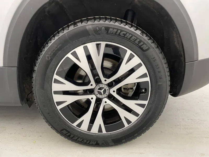 Image secondaire du véhicule 18