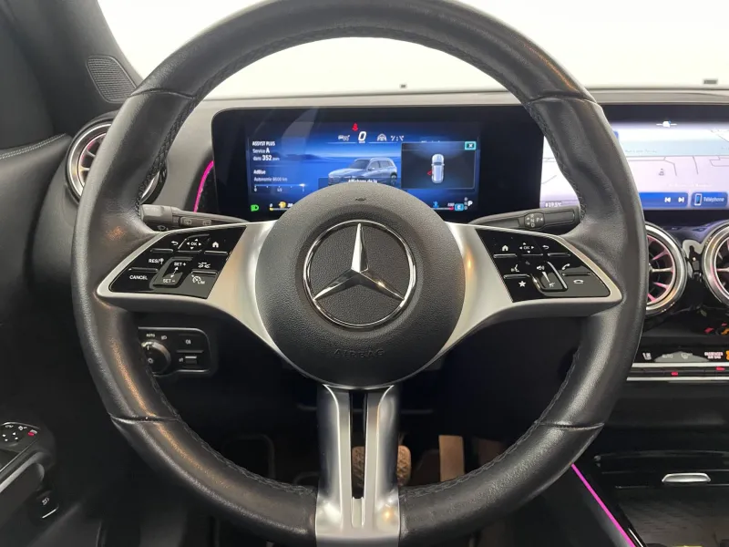 Image secondaire du véhicule 24