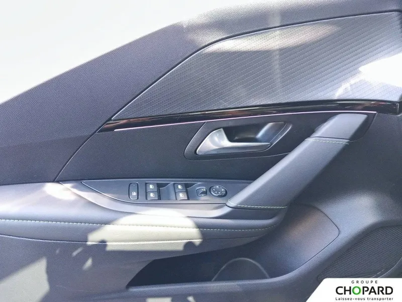 Image secondaire du véhicule 24