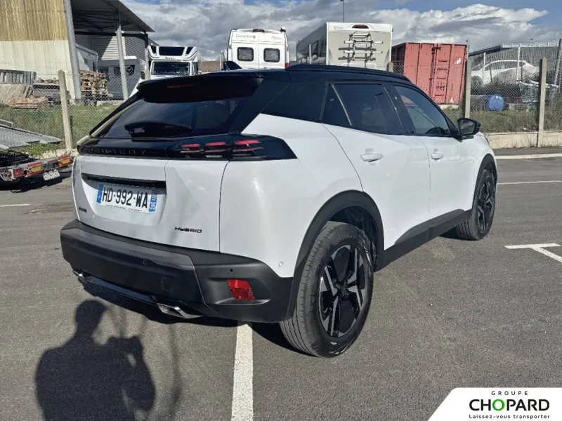 Image secondaire du véhicule 9