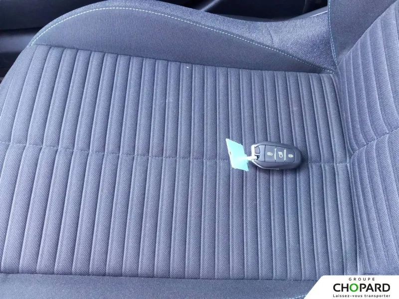 Image secondaire du véhicule 15