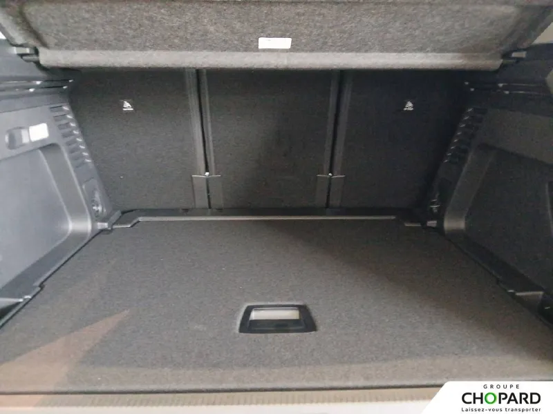 Image secondaire du véhicule 7