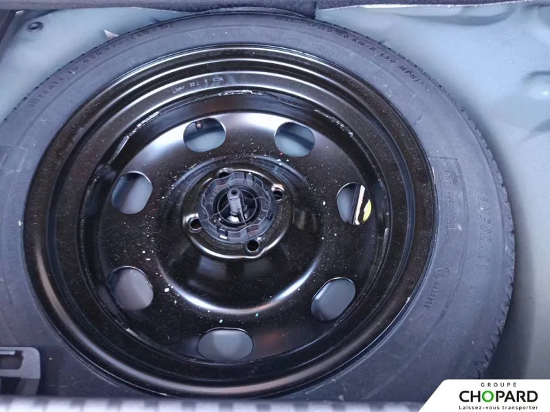 Image secondaire du véhicule 8