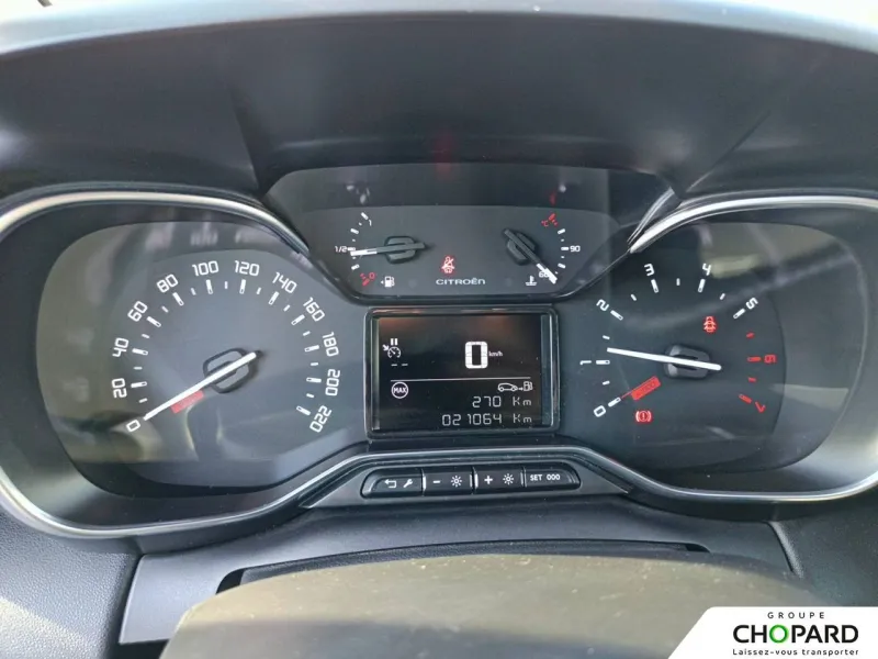 Image secondaire du véhicule 19