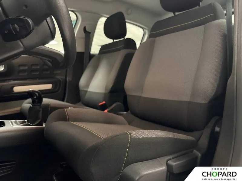 Image secondaire du véhicule 23