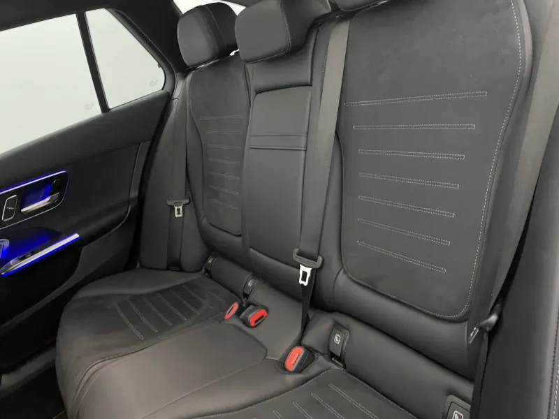 Image secondaire du véhicule 17