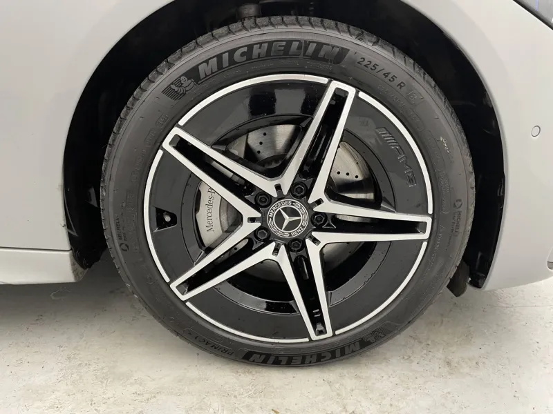 Image secondaire du véhicule 20