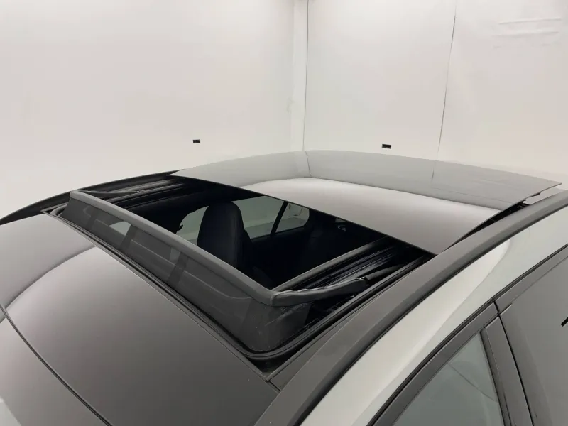 Image secondaire du véhicule 33