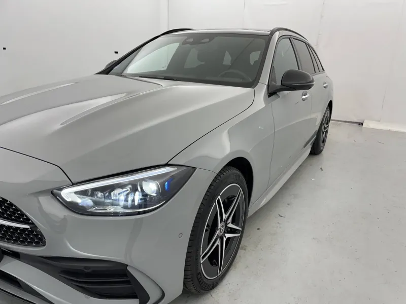 Image secondaire du véhicule 34