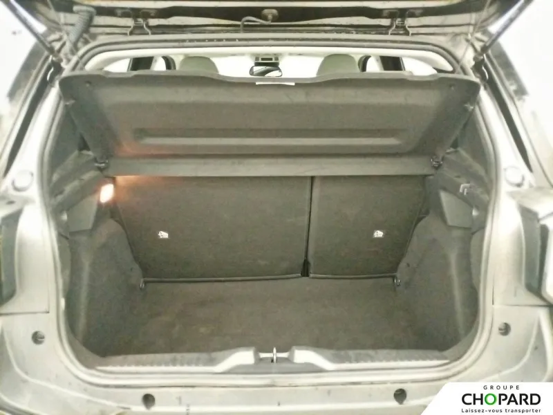 Image secondaire du véhicule 7