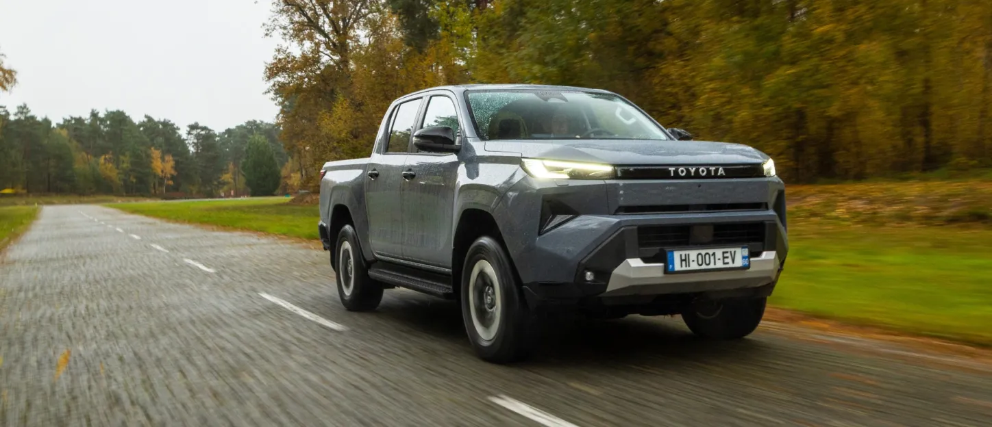 Toyota Hilux : 3/4 avant