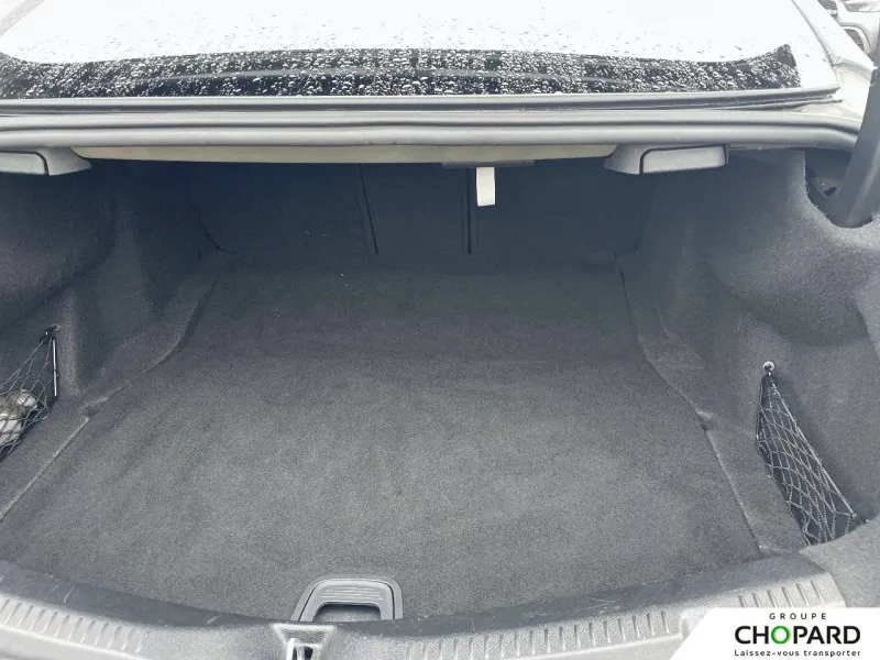 Image secondaire du véhicule 9