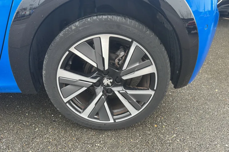 Image secondaire du véhicule 13