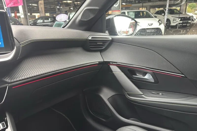 Image secondaire du véhicule 19