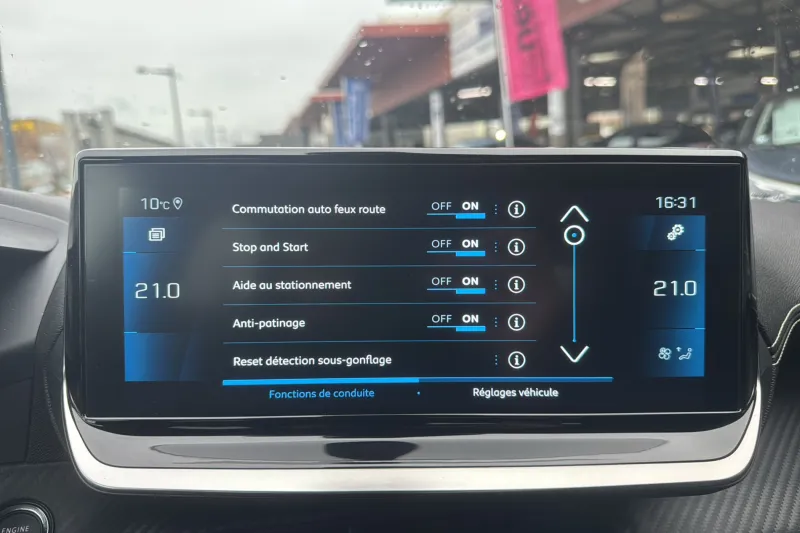 Image secondaire du véhicule 22