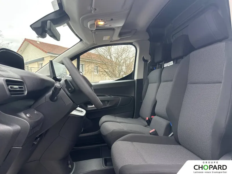 Image secondaire du véhicule 12