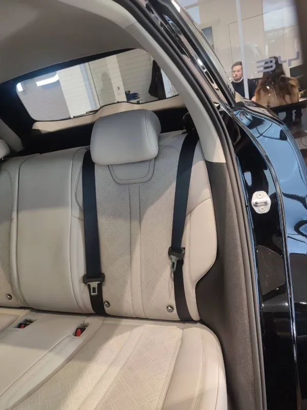 Image secondaire du véhicule 13