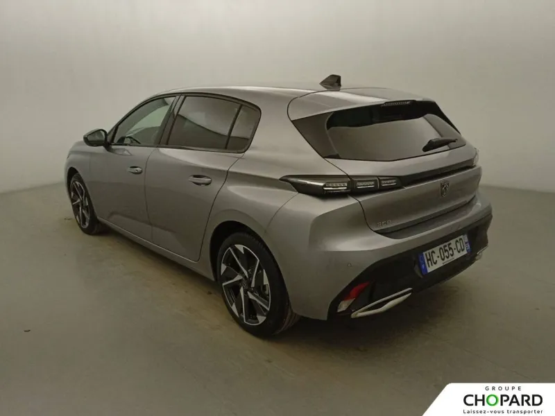 Image secondaire du véhicule 8