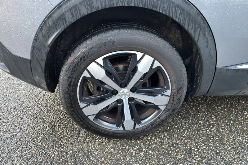 Image secondaire du véhicule 14