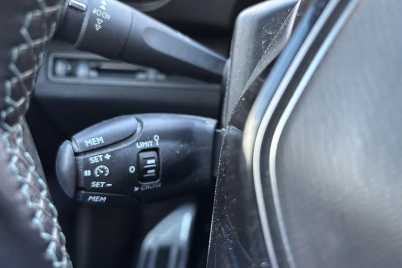 Image secondaire du véhicule 21