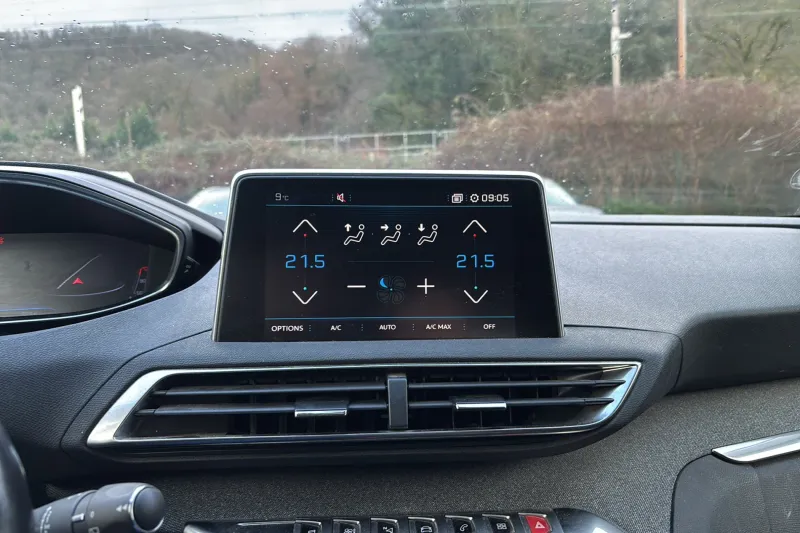 Image secondaire du véhicule 31