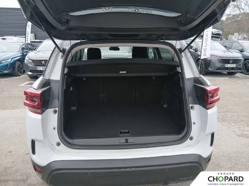 Image secondaire du véhicule 7