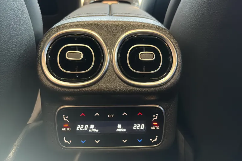 Image secondaire du véhicule 50