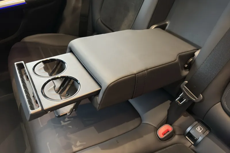 Image secondaire du véhicule 51