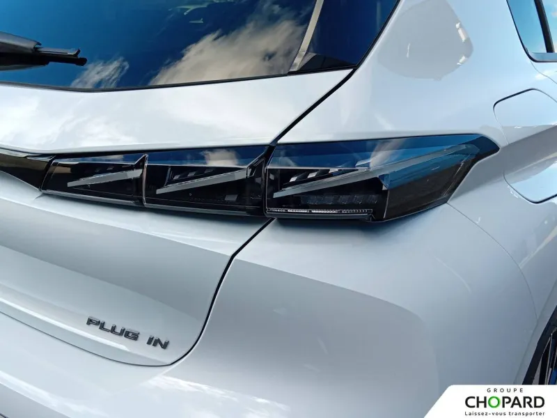 Image secondaire du véhicule 12