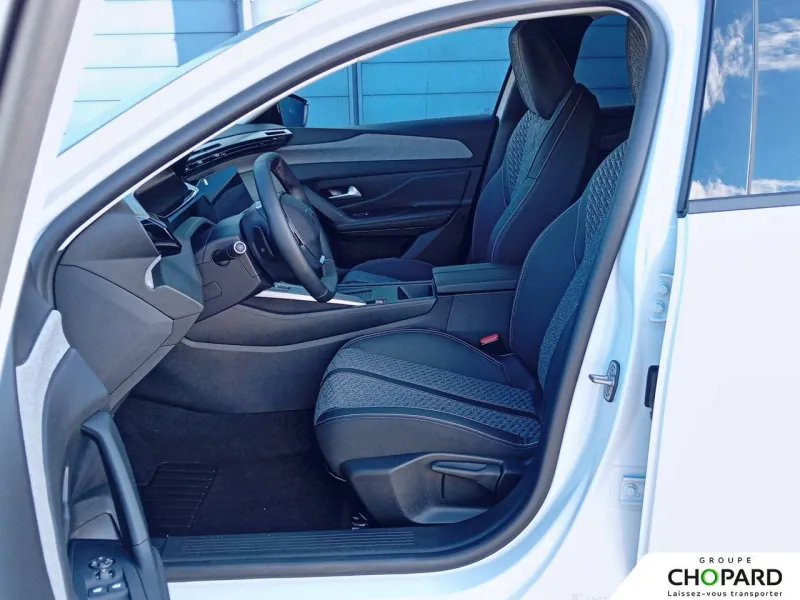 Image secondaire du véhicule 13