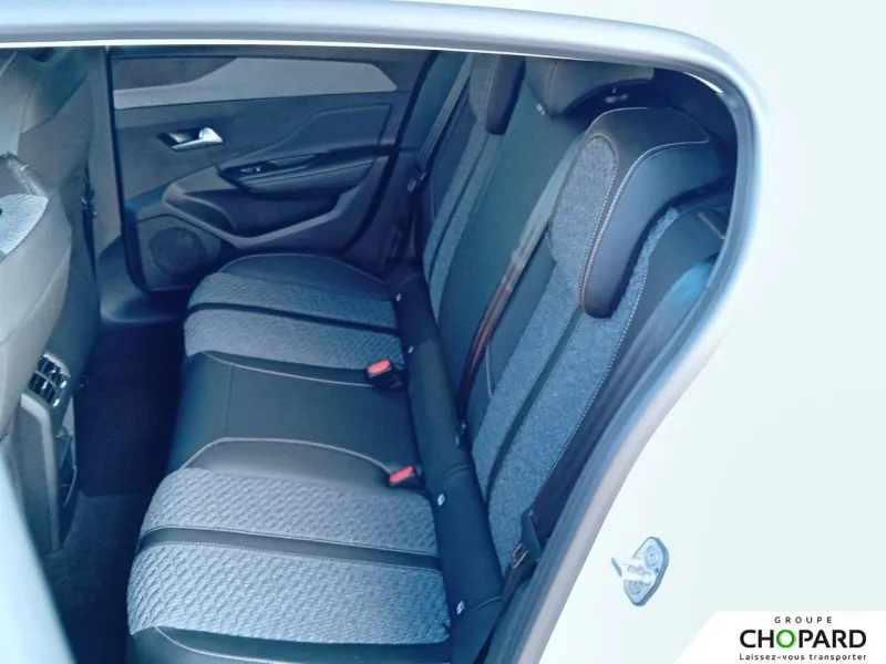 Image secondaire du véhicule 16