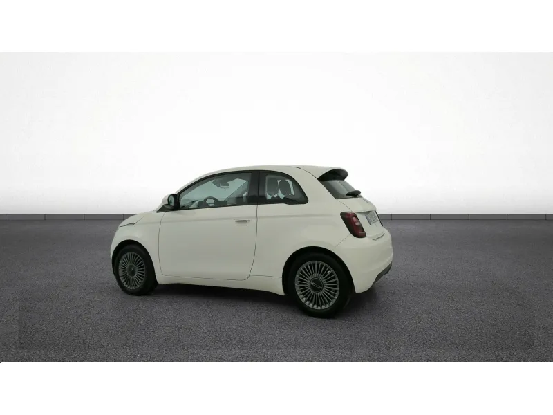 Image secondaire du véhicule 6