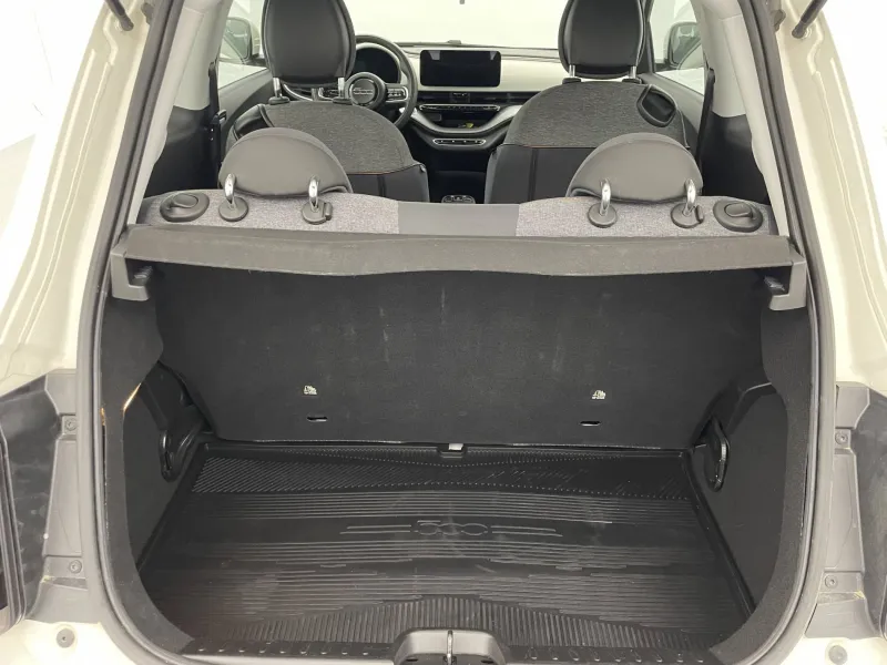 Image secondaire du véhicule 14