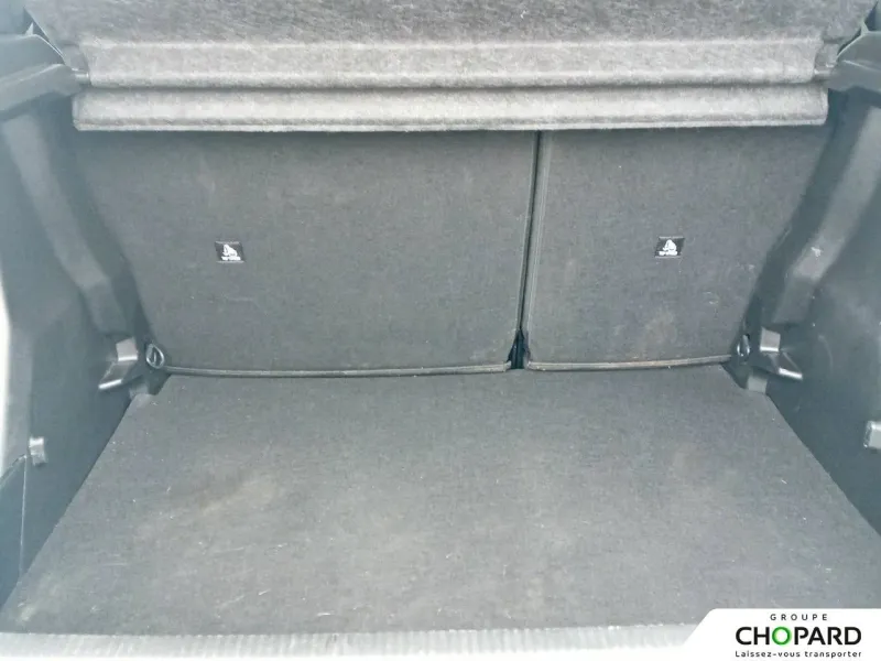 Image secondaire du véhicule 9