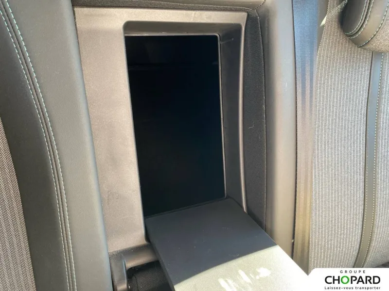 Image secondaire du véhicule 21